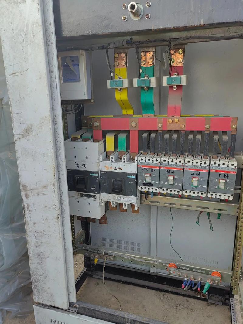 無(wú)功補(bǔ)償,對(duì)焊機(jī),補(bǔ)鋅機(jī),開關(guān)柜現(xiàn)貨出售價(jià)格低1836409